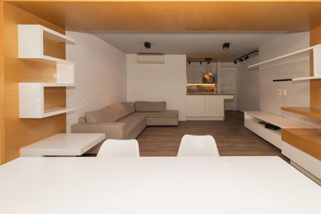 Apartamento à venda com 74m², 2 quartos e 2 vagas Apartamento à venda com 74m², 2 quartos e 2 vagasSala