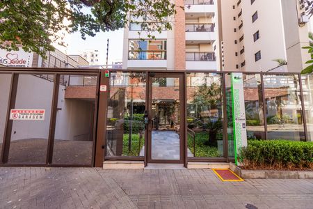 Apartamento à venda com 74m², 2 quartos e 2 vagas Apartamento à venda com 74m², 2 quartos e 2 vagasFachada