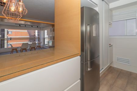 Apartamento à venda com 74m², 2 quartos e 2 vagas Apartamento à venda com 74m², 2 quartos e 2 vagasCozinha