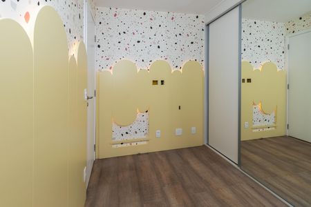 Apartamento à venda com 74m², 2 quartos e 2 vagas Apartamento à venda com 74m², 2 quartos e 2 vagasQuarto