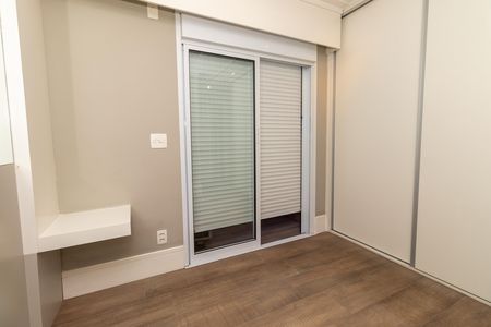 Apartamento à venda com 74m², 2 quartos e 2 vagas Apartamento à venda com 74m², 2 quartos e 2 vagasSuíte