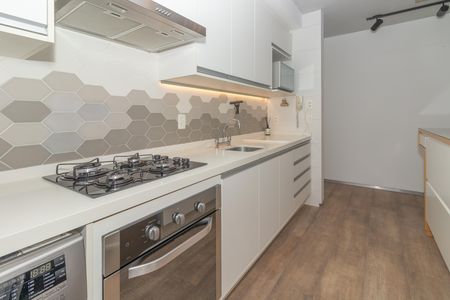 Apartamento à venda com 74m², 2 quartos e 2 vagas Apartamento à venda com 74m², 2 quartos e 2 vagasCozinha