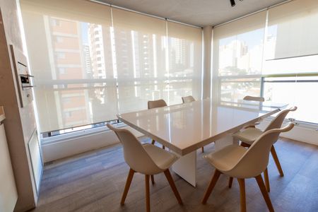 Apartamento à venda com 74m², 2 quartos e 2 vagas Apartamento à venda com 74m², 2 quartos e 2 vagasSala - Varanda Gourmet