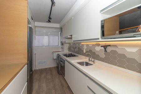 Apartamento à venda com 74m², 2 quartos e 2 vagas Apartamento à venda com 74m², 2 quartos e 2 vagasCozinha