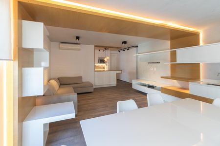 Apartamento à venda com 74m², 2 quartos e 2 vagas Apartamento à venda com 74m², 2 quartos e 2 vagasSala