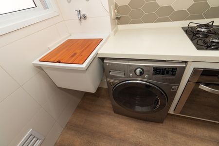 Apartamento à venda com 74m², 2 quartos e 2 vagas Apartamento à venda com 74m², 2 quartos e 2 vagasÁrea de Serviço