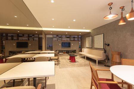 Apartamento à venda com 74m², 2 quartos e 2 vagas Apartamento à venda com 74m², 2 quartos e 2 vagasÁrea Comum - Salão de Festas