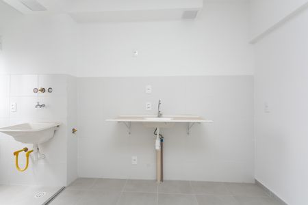 Cozinha de apartamento à venda com 2 quartos, 38m² em Vila Campanela, São Paulo