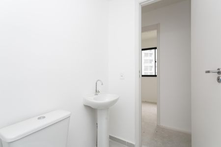 Banheiro de apartamento à venda com 2 quartos, 38m² em Vila Campanela, São Paulo