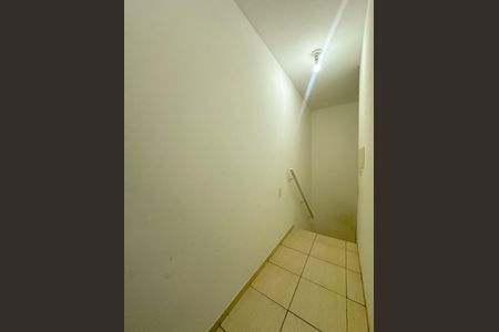 Escada de apartamento para alugar com 2 quartos, 64m² em Ingleses do Rio Vermelho, Florianópolis