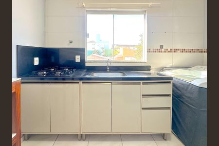 Apartamento para alugar com 64m², 2 quartos e 1 vagaCozinha