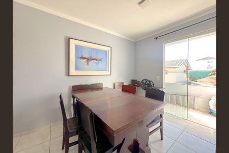 Apartamento para alugar com 64m², 2 quartos e 1 vagaSala de Jantar