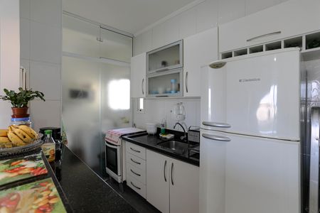 Cozinha de apartamento para alugar com 3 quartos, 67m² em Centro, Mogi das Cruzes
