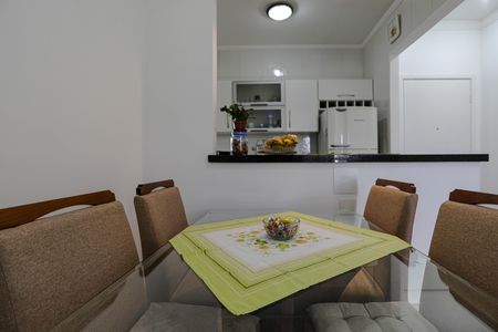 Apartamento para alugar com 67m², 3 quartos e 1 vagaSala