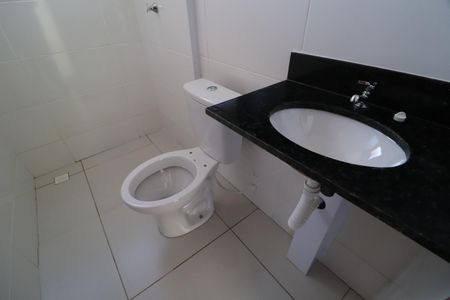 Apartamento para alugar com 57m², 2 quartos e 1 vagaBanheiro Social