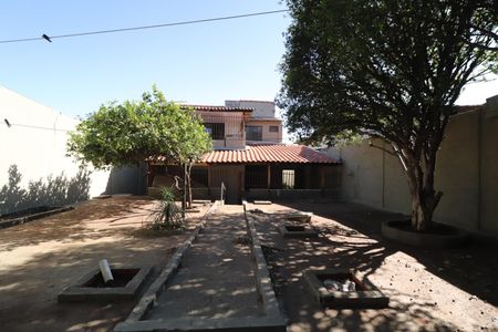 Quintal de casa para alugar com 2 quartos, 150m² em Jaraguá, Uberlândia