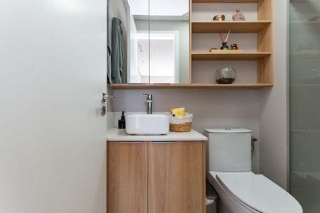 Apartamento para alugar com 56m², 1 quarto e 1 vaga Apartamento para alugar com 56m², 1 quarto e 1 vagaBanheiro do Quarto Suíte