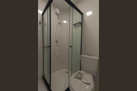 Studio para alugar com 28m², 1 quarto e sem vaga Studio para alugar com 28m², 1 quarto e sem vagaBanheiro
