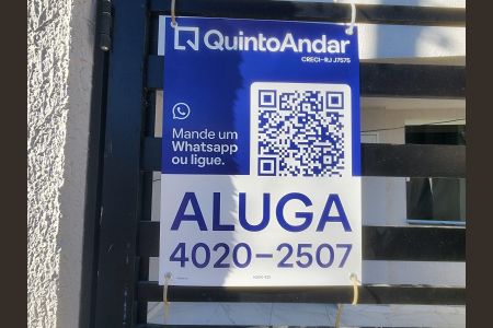 Studio para alugar com 28m², 1 quarto e sem vaga Studio para alugar com 28m², 1 quarto e sem vagaFachada