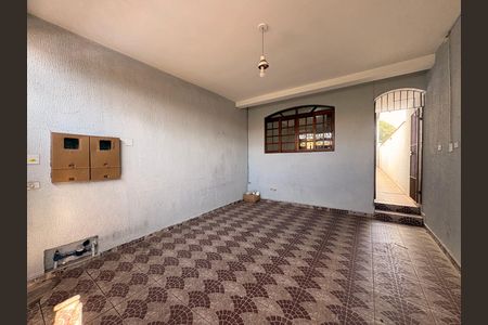 Garagem  de casa à venda com 5 quartos, 158m² em Vila Sao Pedro, Santo André