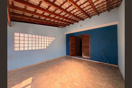 Varanda suíte 2 de casa à venda com 5 quartos, 158m² em Vila Sao Pedro, Santo André