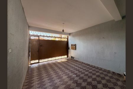 Garagem  de casa à venda com 5 quartos, 158m² em Vila Sao Pedro, Santo André