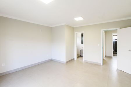 Casa de condomínio para alugar com 200m², 3 quartos e 2 vagas Casa de condomínio para alugar com 200m², 3 quartos e 2 vagasSuíte