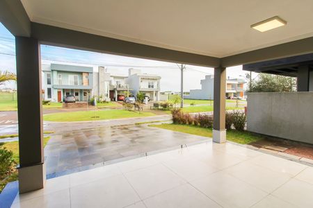 Casa de condomínio para alugar com 200m², 3 quartos e 2 vagas Casa de condomínio para alugar com 200m², 3 quartos e 2 vagasÁrea externa