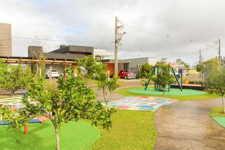 Casa de condomínio para alugar com 200m², 3 quartos e 2 vagas Casa de condomínio para alugar com 200m², 3 quartos e 2 vagasÁrea comum - Playground