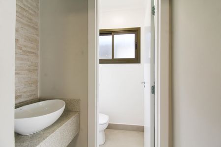 Casa de condomínio para alugar com 200m², 3 quartos e 2 vagas Casa de condomínio para alugar com 200m², 3 quartos e 2 vagasLavabo