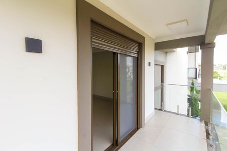 Casa de condomínio para alugar com 200m², 3 quartos e 2 vagas Casa de condomínio para alugar com 200m², 3 quartos e 2 vagasVaranda da Suíte