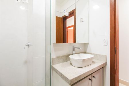 Casa para alugar com 150m², 3 quartos e 3 vagas Casa para alugar com 150m², 3 quartos e 3 vagasBanheiro