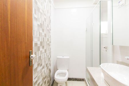 Casa para alugar com 150m², 3 quartos e 3 vagas Casa para alugar com 150m², 3 quartos e 3 vagasBanheiro