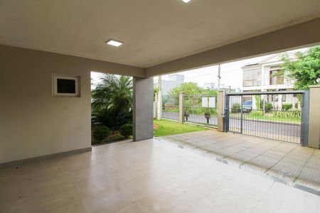 Casa para alugar com 150m², 3 quartos e 3 vagas Casa para alugar com 150m², 3 quartos e 3 vagasÁrea externa