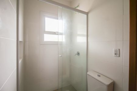 Casa para alugar com 130m², 2 quartos e 4 vagas Casa para alugar com 130m², 2 quartos e 4 vagasBanheiro da Suíte