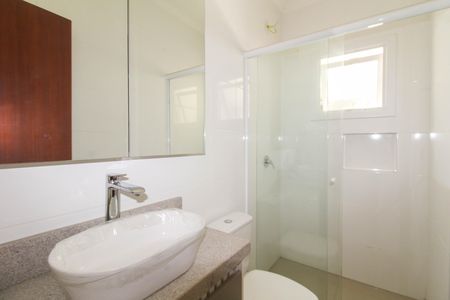 Casa para alugar com 130m², 2 quartos e 4 vagas Casa para alugar com 130m², 2 quartos e 4 vagasBanheiro
