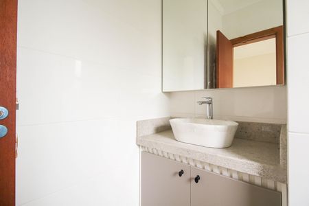 Casa para alugar com 130m², 2 quartos e 4 vagas Casa para alugar com 130m², 2 quartos e 4 vagasBanheiro da Suíte