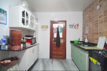 Apartamento à venda com 80m², 2 quartos e sem vagaCozinha