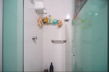 Apartamento à venda com 80m², 2 quartos e sem vagaBanheiro