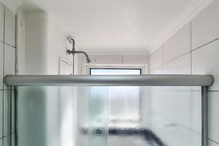 Apartamento à venda com 56m², 2 quartos e 1 vaga Apartamento à venda com 56m², 2 quartos e 1 vagaBanheiro Social