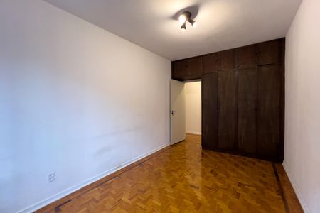 Apartamento para alugar com 125m², 3 quartos e sem vaga Apartamento para alugar com 125m², 3 quartos e sem vagaQuarto 1