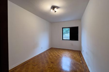 Apartamento para alugar com 125m², 3 quartos e sem vaga Apartamento para alugar com 125m², 3 quartos e sem vagaQuarto 1