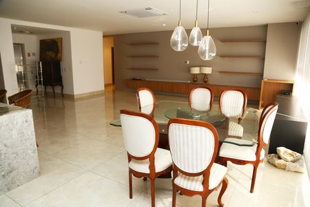 Apartamento à venda com 227m², 4 quartos e 3 vagasSala de Jantar