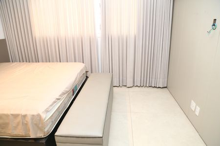Apartamento à venda com 227m², 4 quartos e 3 vagasQuarto 1 - Suíte