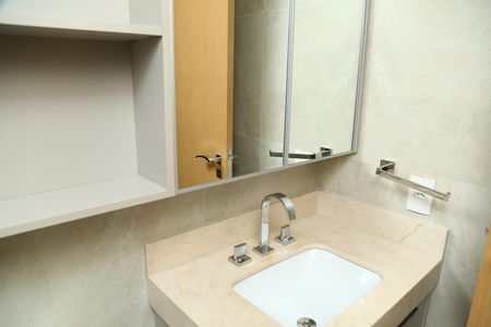 Apartamento à venda com 227m², 4 quartos e 3 vagasBanheiro 3