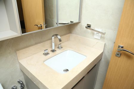 Apartamento à venda com 227m², 4 quartos e 3 vagasBanheiro 3