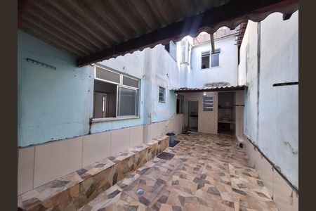 Apartamento à venda com 110m², 3 quartos e 1 vaga Apartamento à venda com 110m², 3 quartos e 1 vagaCozinha e Área de Serviço