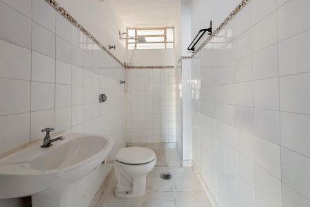 Apartamento à venda com 111m², 2 quartos e sem vaga Apartamento à venda com 111m², 2 quartos e sem vagaBanheiro da Suíte