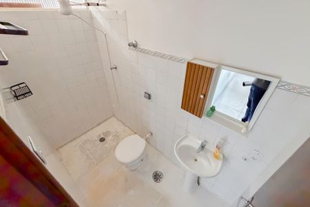 Apartamento à venda com 111m², 2 quartos e sem vaga Apartamento à venda com 111m², 2 quartos e sem vagaBanheiro Corredor