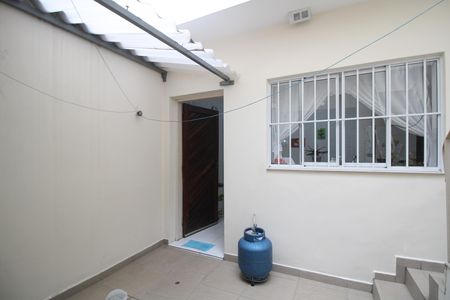 Quintal e Area de Serviço de casa à venda com 2 quartos, 80m² em Parque da Mooca, São Paulo